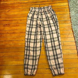 SHEIN LIGHT PINK CHECKERED PANTS